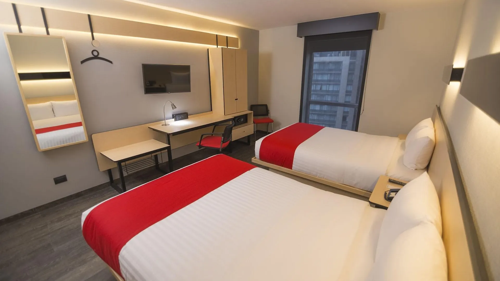 ****  Hotel City Express Plus By Marriott Medellin Colombia Kolumbien