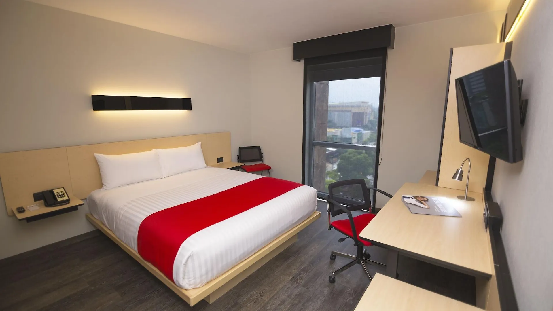 Hotel City Express Plus By Marriott Medellin Colombia