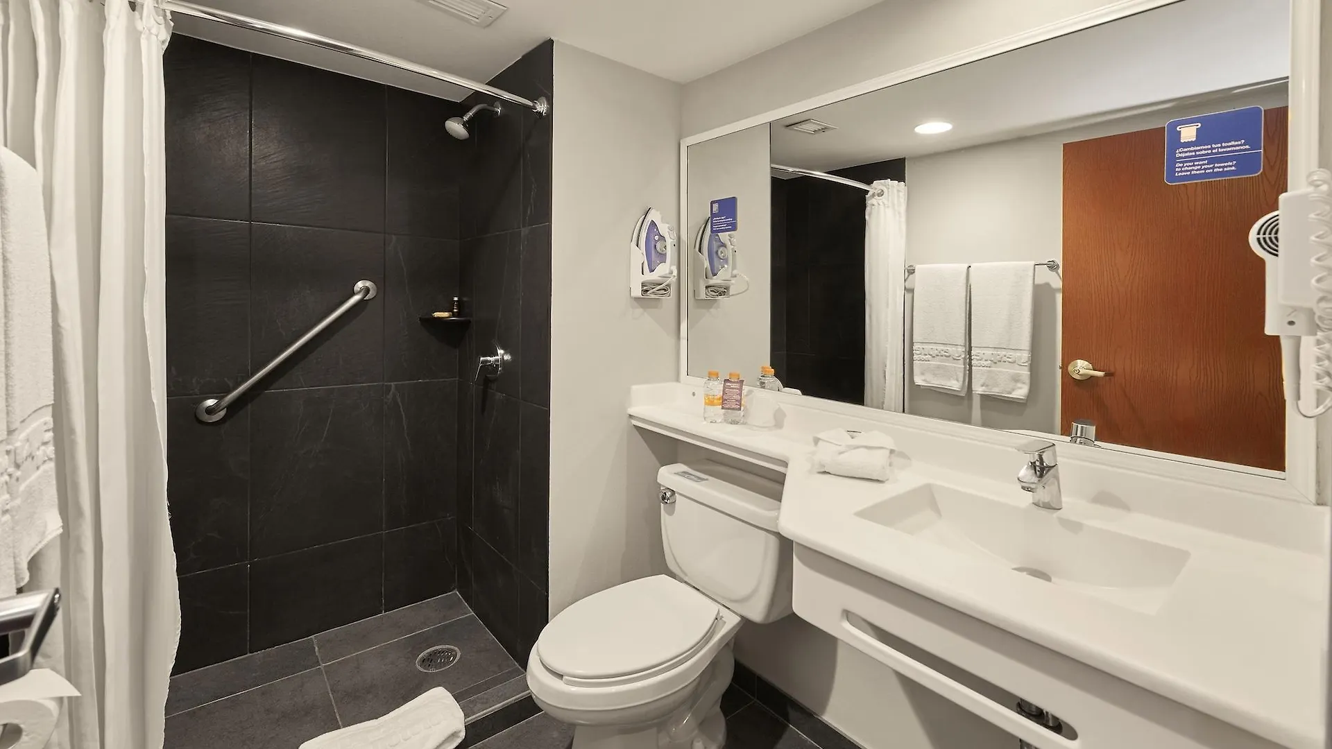 City Express Plus By Marriott Medellin Colombia Hotel