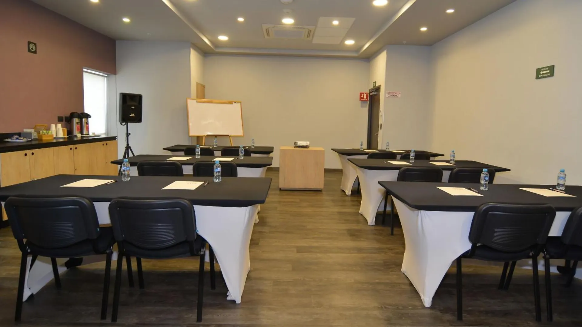 **** Hotell City Express Plus By Marriott Medellin Colombia Colombia