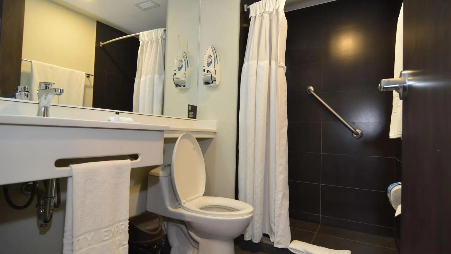 City Express Plus By Marriott Medellin Colombia Hotell