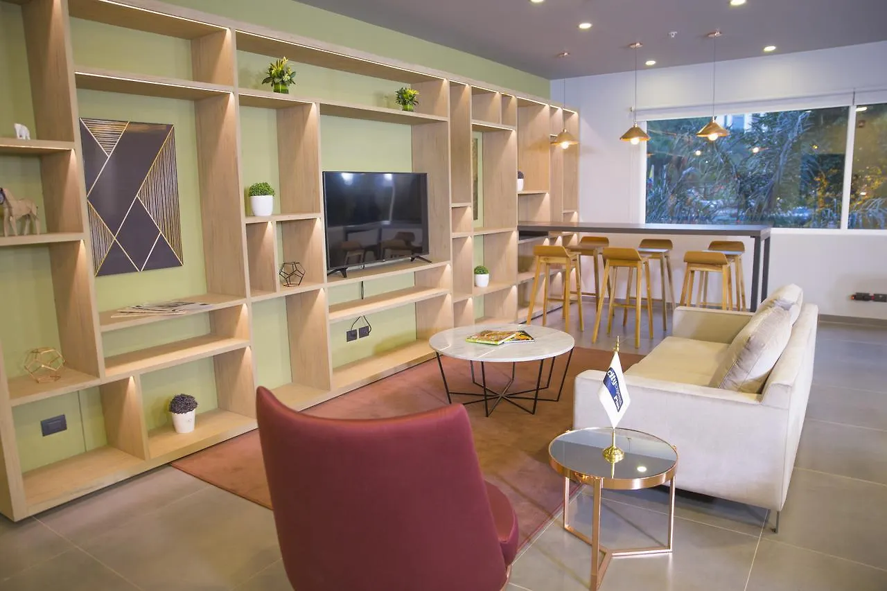 City Express Plus By Marriott Medellin Colombia Hotell