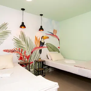 Hostel Parceros Med, Medellin
