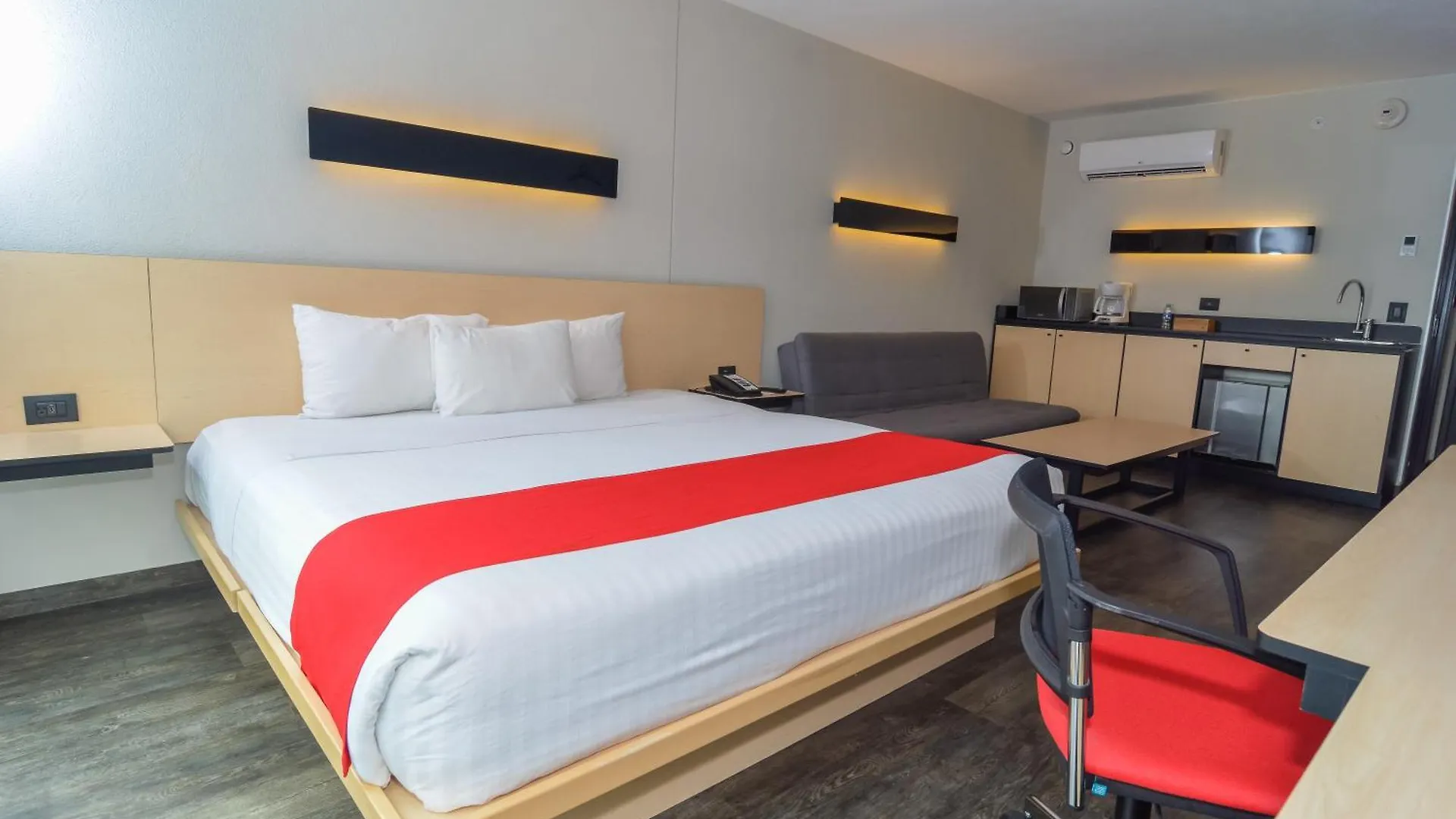 City Express Plus By Marriott Medellin Colombia Hotel